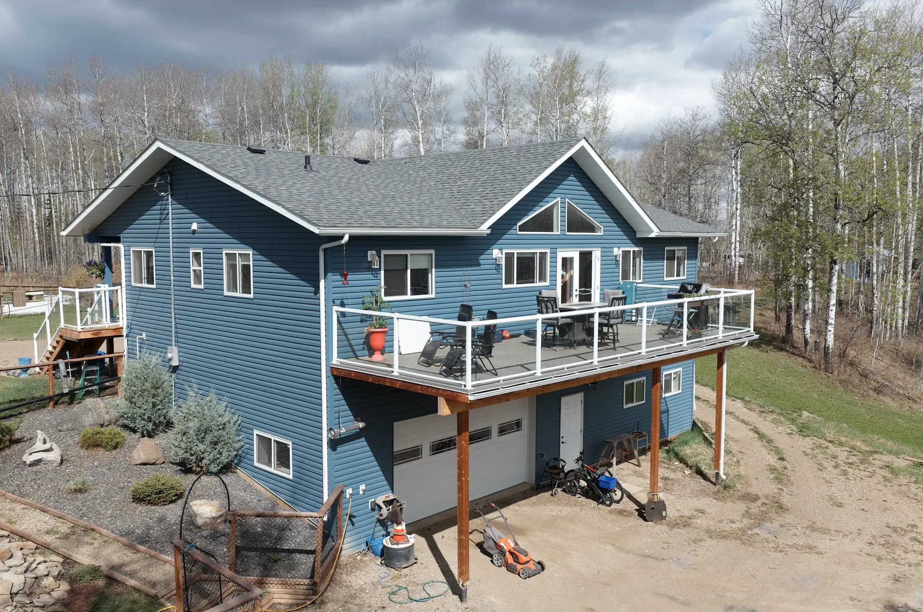 5266 West Arras Road, Dawson Creek, BC